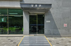 장애인 주차장 사진